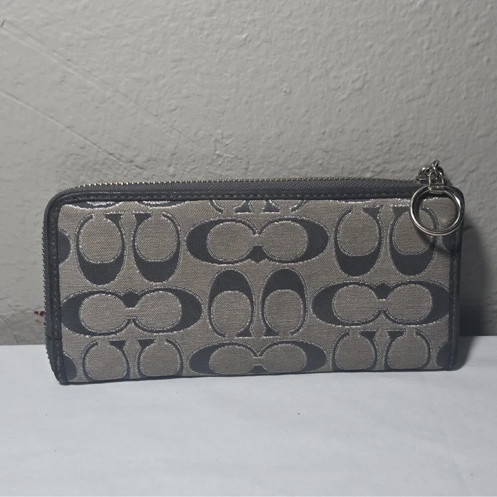 Coach Poppy Gray Black Signature Canvas Long Zip Around Accordion Wallet Y2K